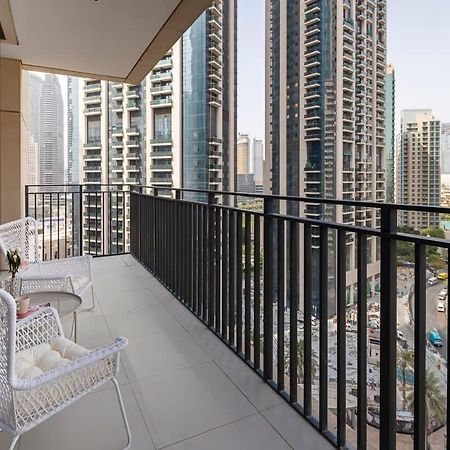Frank Porter - Boulevard Crescent Dubaj Kültér fotó