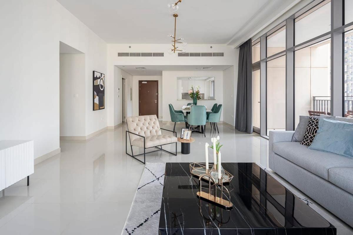Frank Porter - Boulevard Crescent Dubaj Kültér fotó