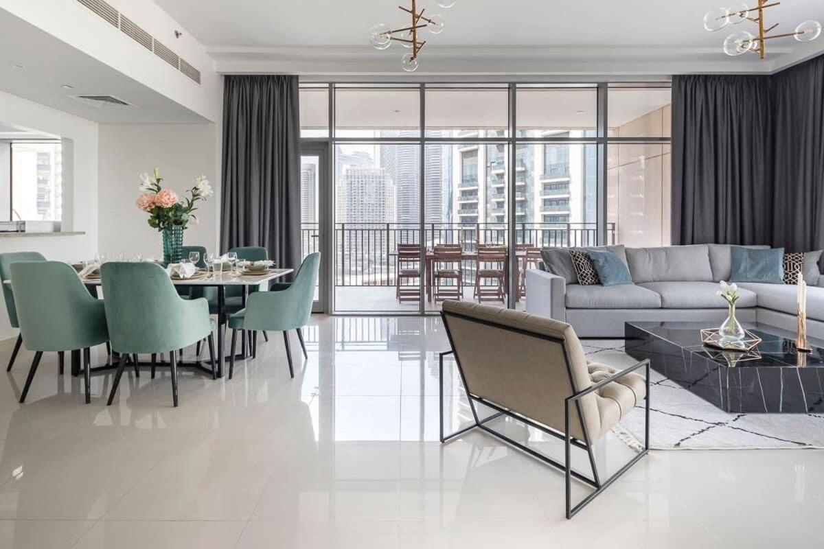 Frank Porter - Boulevard Crescent Dubaj Kültér fotó
